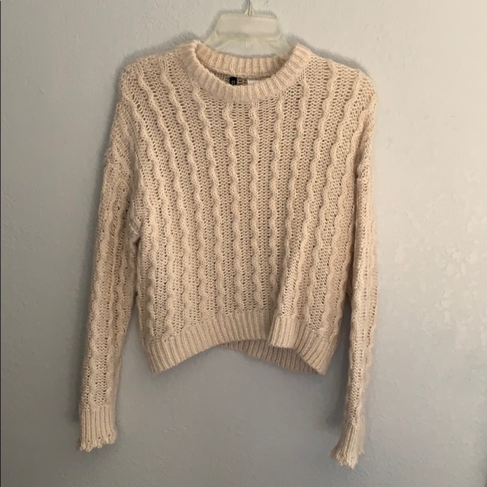 knit sweater